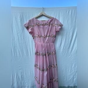 1950’s Embroidered Floral Sundress